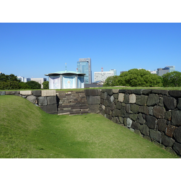 Picture Japan Tokyo Imperial Palace 2010-06 81 - Around Imperial Palace