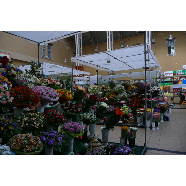 Picture Ukraine Kiev Kiev Market 2007-11 22 - History Kiev Market