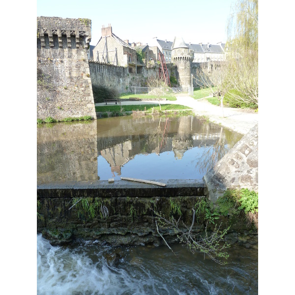 Picture France Fougeres 2010-04 111 - Recreation Fougeres