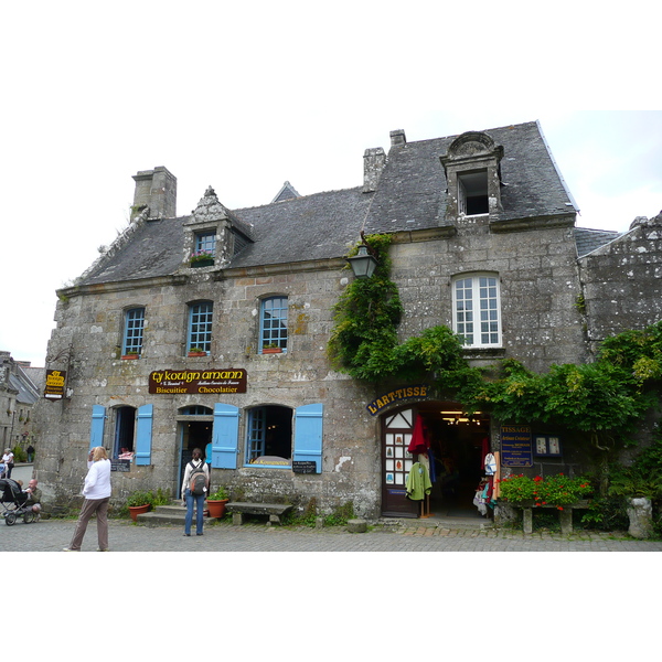 Picture France Locronan 2008-07 21 - Tour Locronan