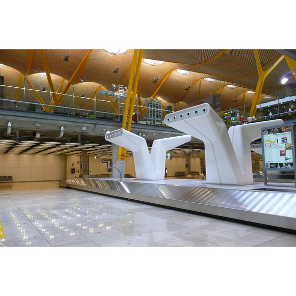 Picture Spain Madrid Barajas Airport 2007-09 64 - Tour Barajas Airport