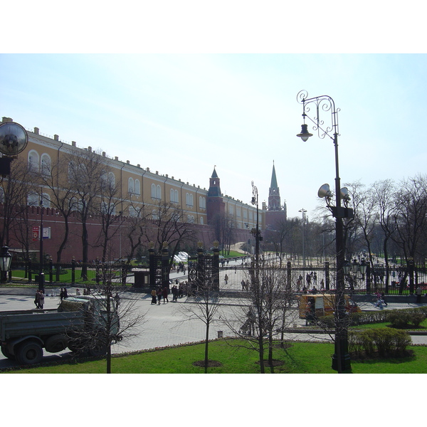 Picture Russia Moscow Red Square 2005-04 69 - Recreation Red Square