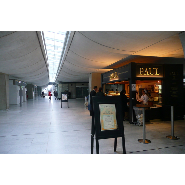 Picture France Paris Charles de Gaulle Airport 2007-11 26 - History Paris Charles de Gaulle Airport