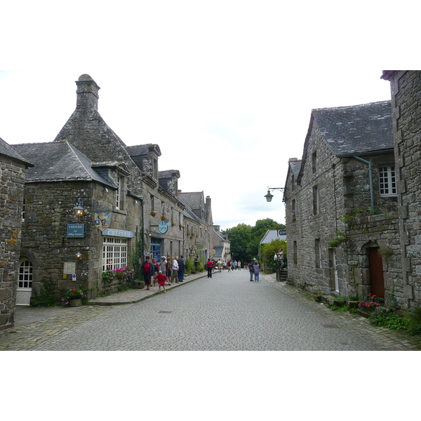 Picture France Locronan 2008-07 63 - Journey Locronan