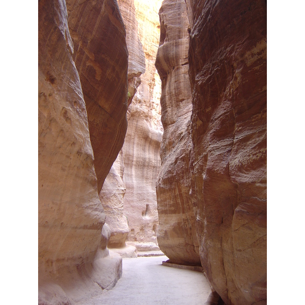 Picture Jordan Petra 2004-10 35 - Tour Petra