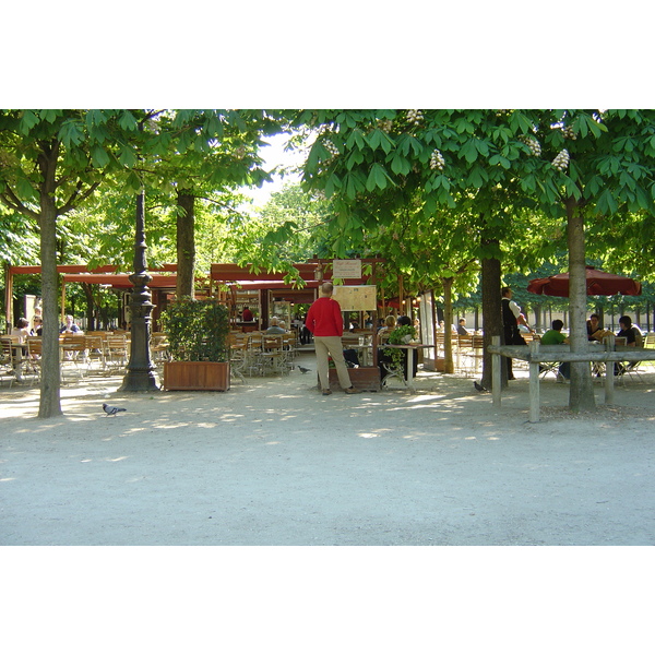 Picture France Paris Garden of Tuileries 2007-05 238 - Discovery Garden of Tuileries