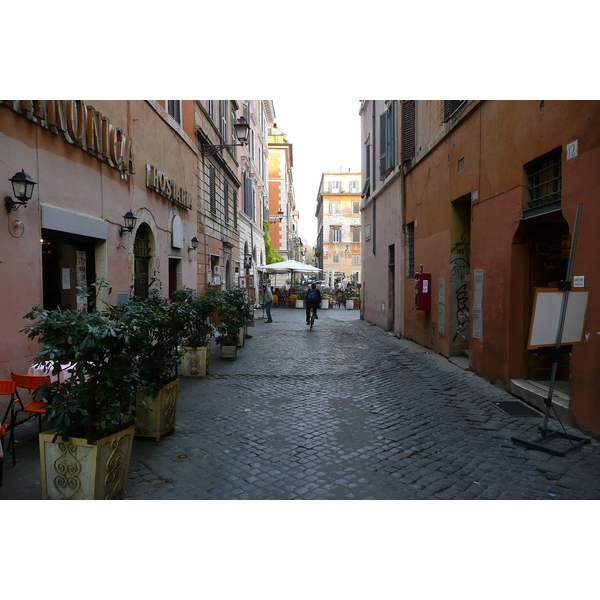 Picture Italy Rome Trastevere 2007-11 21 - Recreation Trastevere