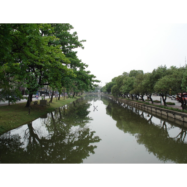 Picture Thailand Chiang Mai Inside Canal Arrak Road(Canal) 2006-04 3 - History Arrak Road(Canal)