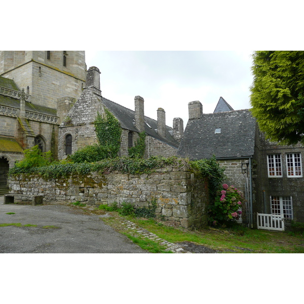 Picture France Locronan 2008-07 53 - Tours Locronan