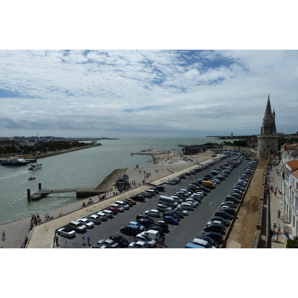 Picture France La Rochelle Chain Tower 2010-08 21 - Center Chain Tower