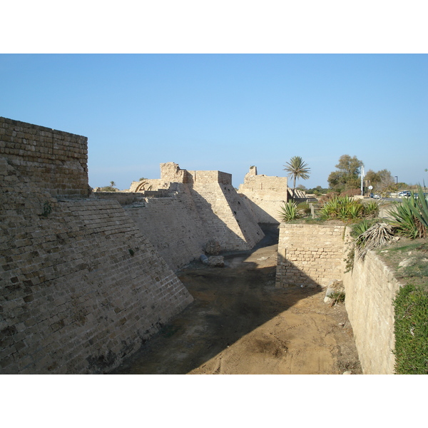 Picture Israel Caesarea 2006-12 92 - Center Caesarea