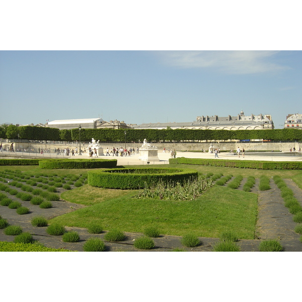 Picture France Paris Garden of Tuileries 2007-05 219 - Around Garden of Tuileries