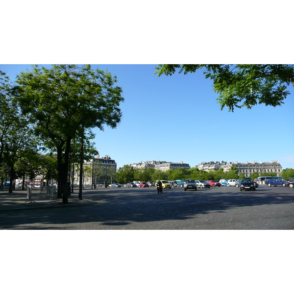 Picture France Paris Etoile and Arc de Triomphe 2007-05 75 - Tours Etoile and Arc de Triomphe