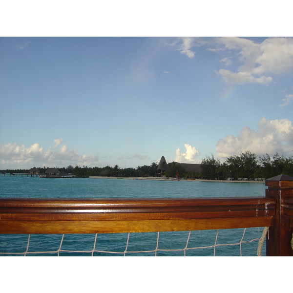 Picture Polynesia Meridien Bora Bora Hotel 2006-04 42 - Tour Meridien Bora Bora Hotel