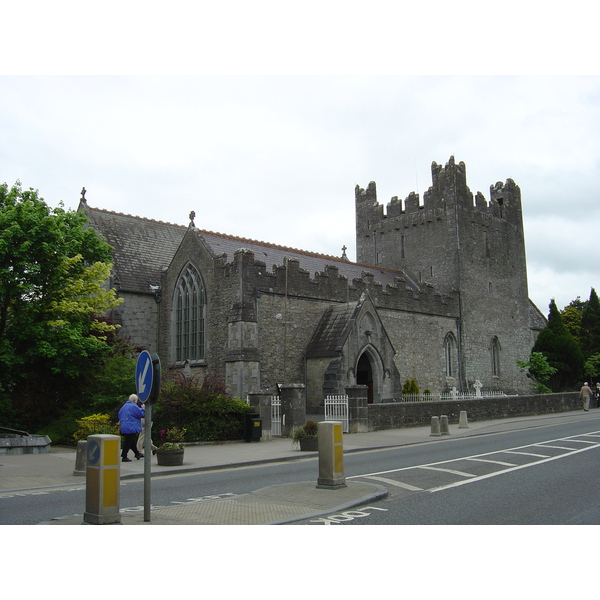 Picture Ireland Limerick County Adare 2004-05 26 - Tour Adare