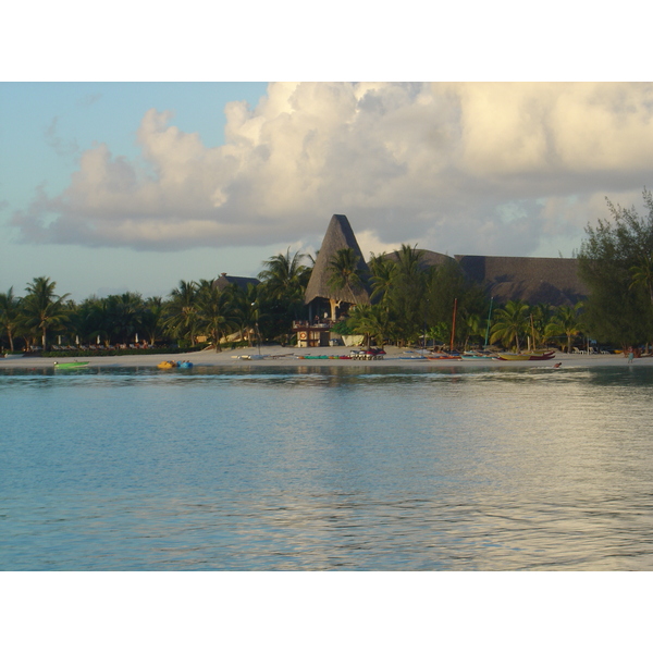 Picture Polynesia Meridien Bora Bora Hotel 2006-04 73 - Tours Meridien Bora Bora Hotel