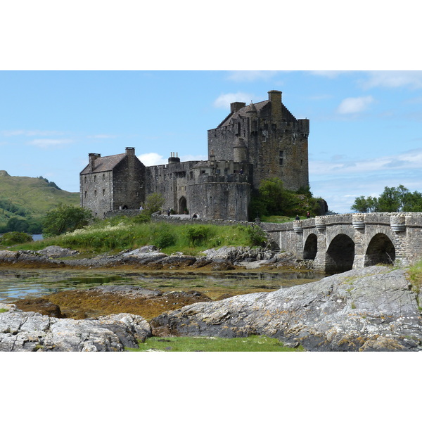 Picture United Kingdom Scotland Eilean Donan Castle 2011-07 11 - Recreation Eilean Donan Castle