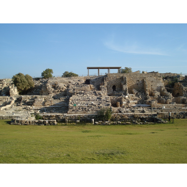 Picture Israel Caesarea 2006-12 43 - Discovery Caesarea