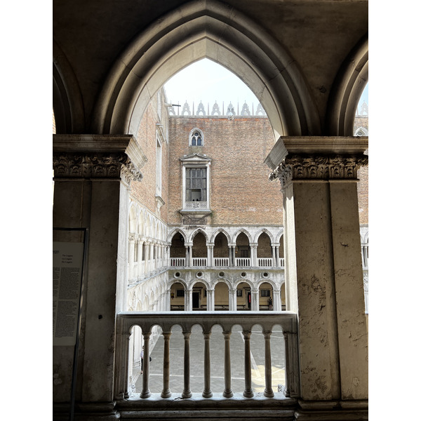 Picture Italy Venice Doge's Palace (Palazzo Ducale) 2022-05 188 - Recreation Doge's Palace (Palazzo Ducale)