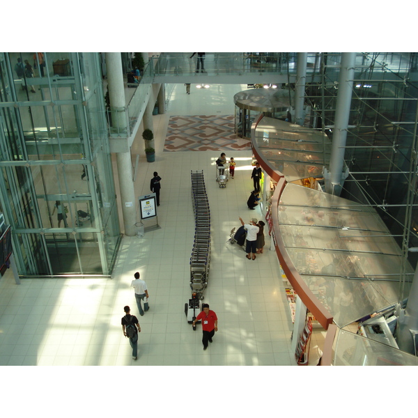 Picture Thailand Bangkok Suvarnabhumi Airport 2007-02 73 - Tour Suvarnabhumi Airport