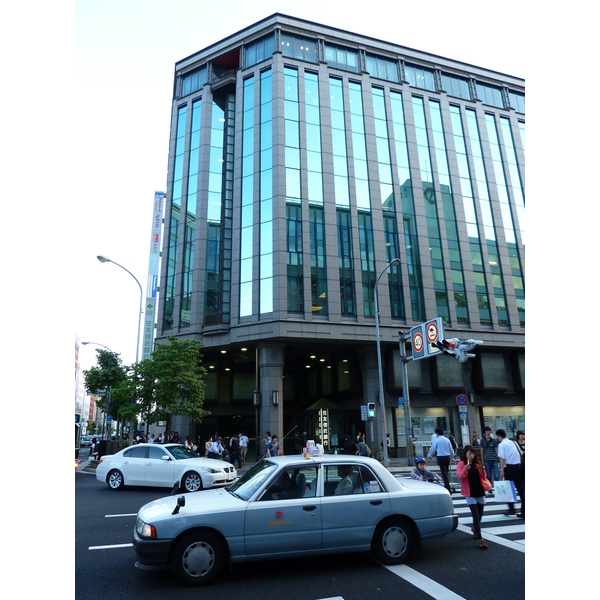 Picture Japan Kyoto Shijo dori 2010-06 26 - Tours Shijo dori