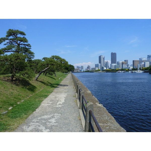 Picture Japan Tokyo Hama rikyu Gardens 2010-06 5 - Around Hama rikyu Gardens