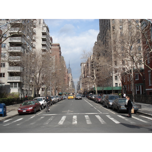 Picture United States New York Washington Square 2006-03 4 - Recreation Washington Square