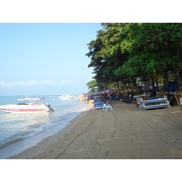 Picture Thailand Pattaya Dongtan beach 2008-01 12 - Around Dongtan beach