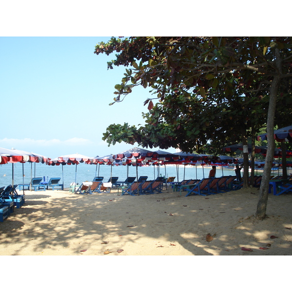 Picture Thailand Pattaya Dongtan beach 2008-01 21 - Around Dongtan beach