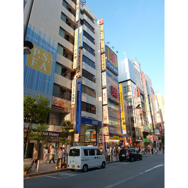 Picture Japan Tokyo Shinjuku 2010-06 57 - Around Shinjuku