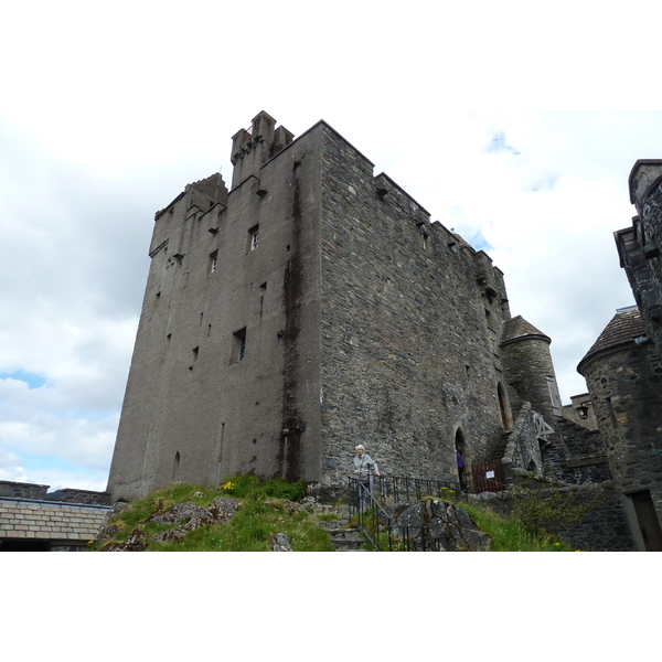 Picture United Kingdom Scotland Eilean Donan Castle 2011-07 49 - Tour Eilean Donan Castle