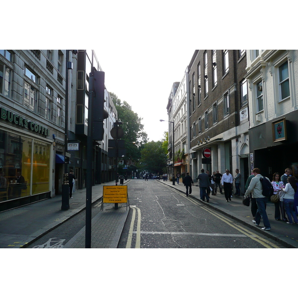 Picture United Kingdom London Oxford Street 2007-09 159 - Discovery Oxford Street