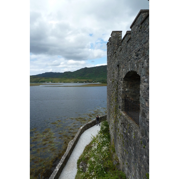 Picture United Kingdom Scotland Eilean Donan Castle 2011-07 28 - Tours Eilean Donan Castle