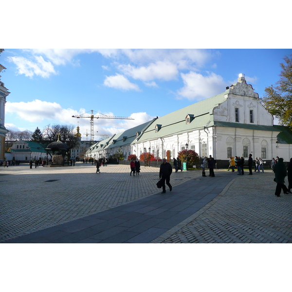 Picture Ukraine Kiev Pechersk Lavra 2007-11 17 - Around Pechersk Lavra