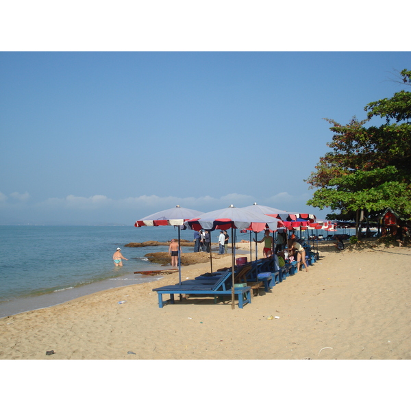 Picture Thailand Pattaya Dongtan beach 2008-01 19 - Recreation Dongtan beach