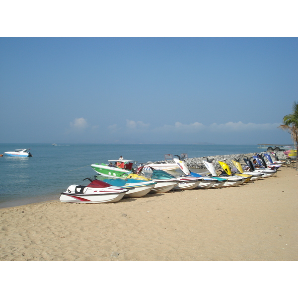 Picture Thailand Pattaya Dongtan beach 2008-01 17 - Journey Dongtan beach