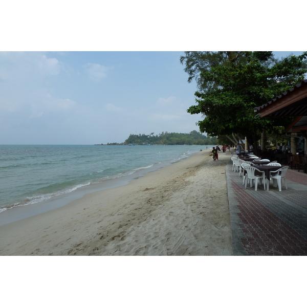 Picture Thailand Ko Chang Klong Prao beach 2011-02 83 - Center Klong Prao beach