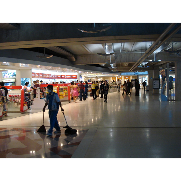 Picture Thailand Bangkok Suvarnabhumi Airport 2007-02 28 - Recreation Suvarnabhumi Airport