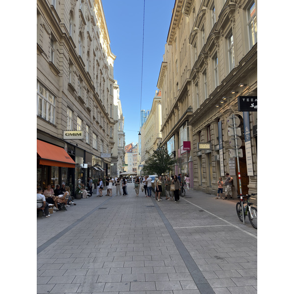 Picture Austria Vienna 2025-09 28 - Tour Vienna