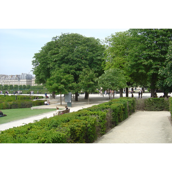 Picture France Paris Louvre Carrousel Garden 2007-05 41 - Around Louvre Carrousel Garden