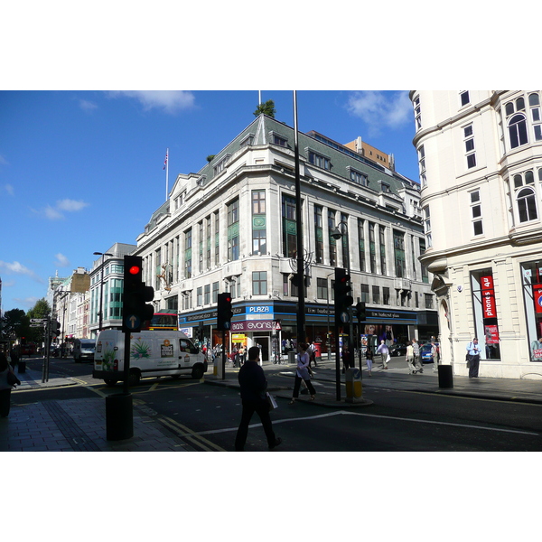 Picture United Kingdom London Oxford Street 2007-09 169 - Center Oxford Street