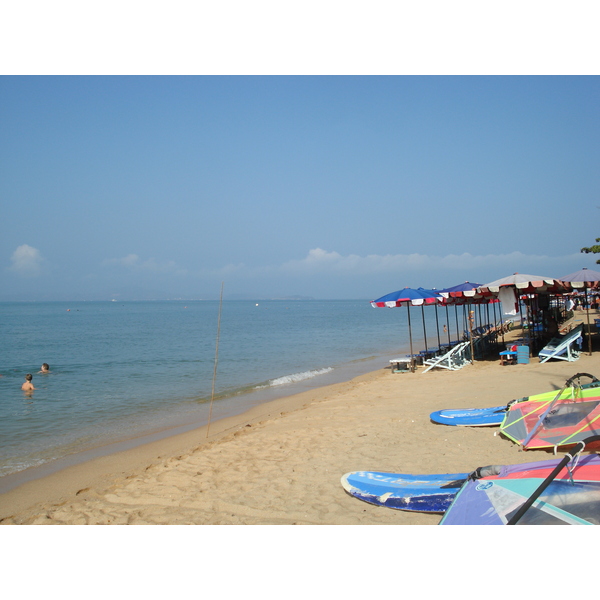 Picture Thailand Pattaya Dongtan beach 2008-01 33 - Journey Dongtan beach