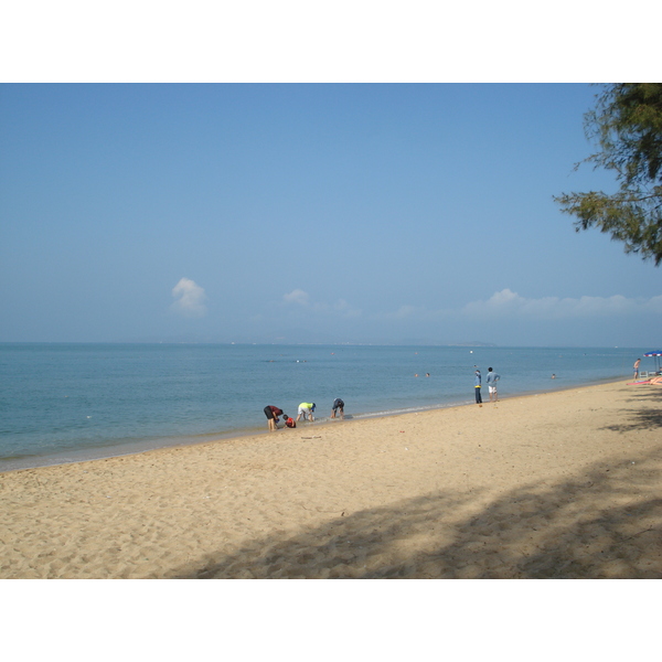 Picture Thailand Pattaya Dongtan beach 2008-01 30 - Journey Dongtan beach