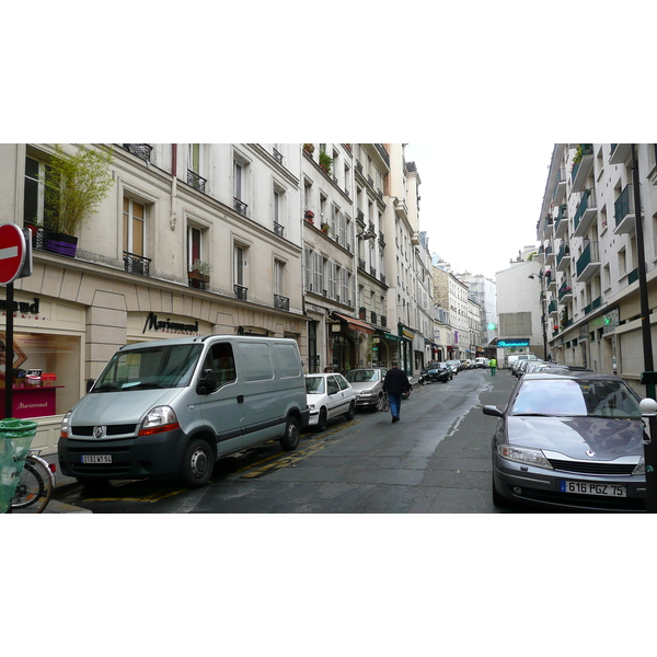 Picture France Paris 17th Arrondissement Rue Levis 2007-05 0 - Around Rue Levis