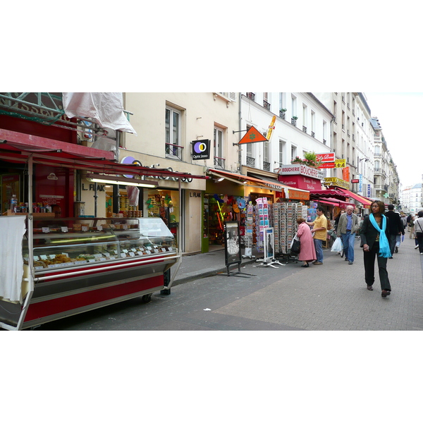 Picture France Paris 17th Arrondissement Rue Levis 2007-05 45 - History Rue Levis