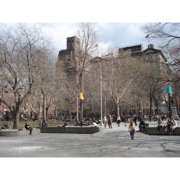 Picture United States New York Washington Square 2006-03 0 - Tour Washington Square