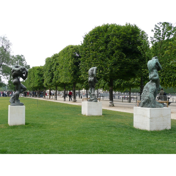 Picture France Paris Garden of Tuileries 2007-05 172 - Tour Garden of Tuileries