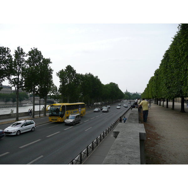 Picture France Paris Garden of Tuileries 2007-05 156 - Journey Garden of Tuileries