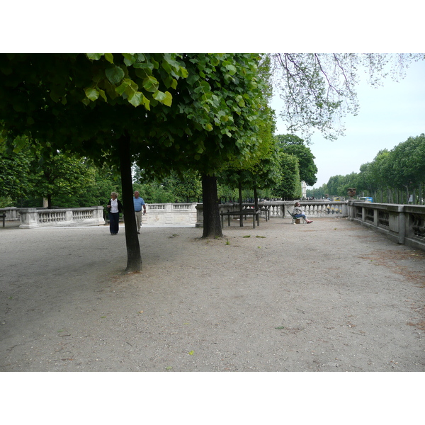 Picture France Paris Garden of Tuileries 2007-05 215 - History Garden of Tuileries