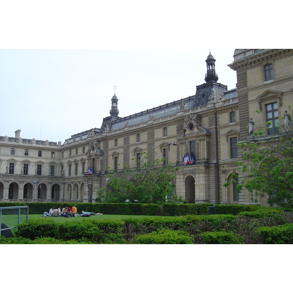 Picture France Paris Louvre Carrousel Garden 2007-05 9 - History Louvre Carrousel Garden